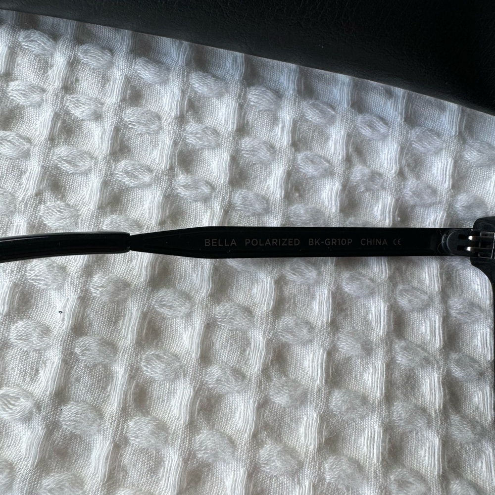 Diff Eyewear The Bella Polarized Sunglasses View 5